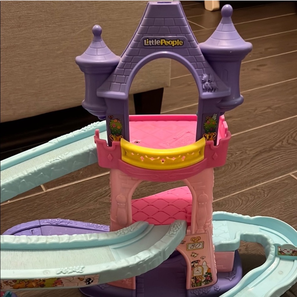 Klip klop little people castle - no horses